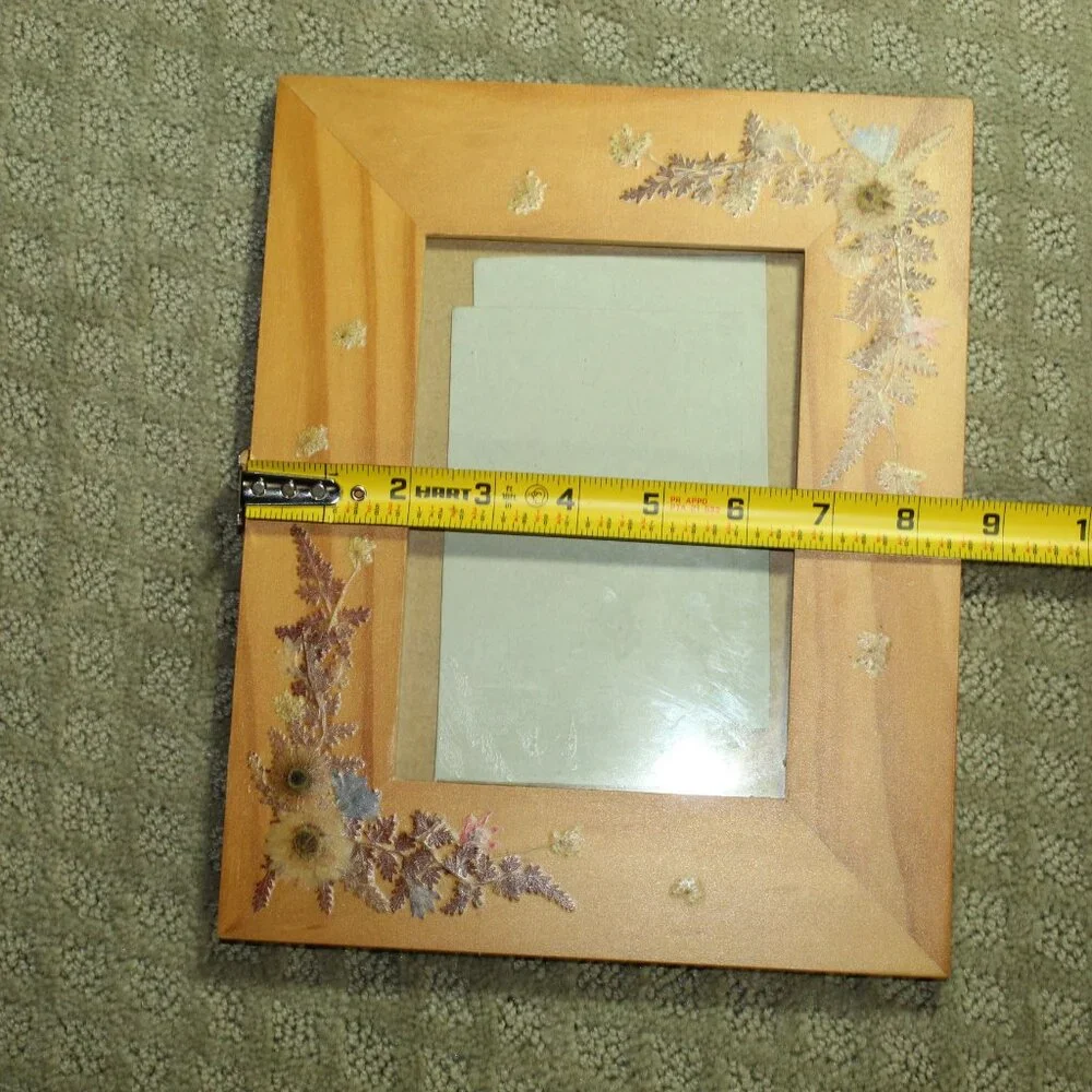 Vintage Wood Picture Frame Dry Flowers Decoupage 10.5” Tall 4.5